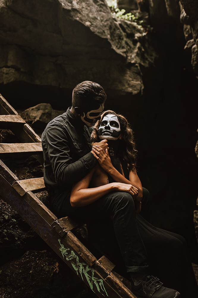 halloween couple session