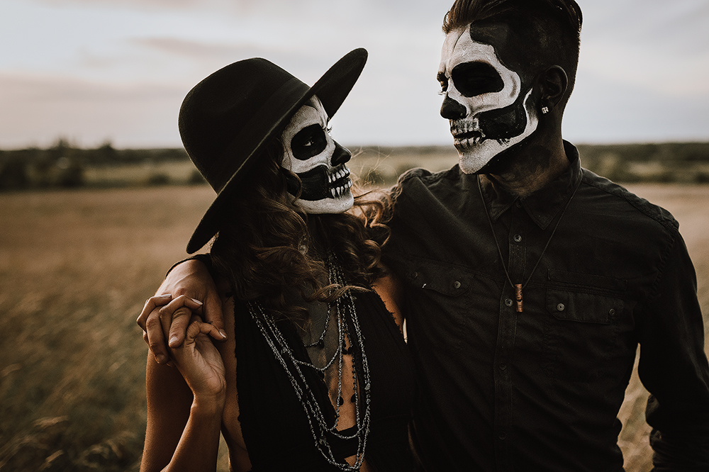 halloween couple session