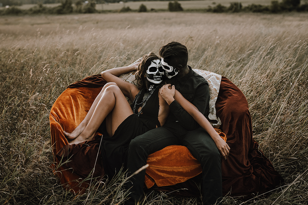 halloween couple session