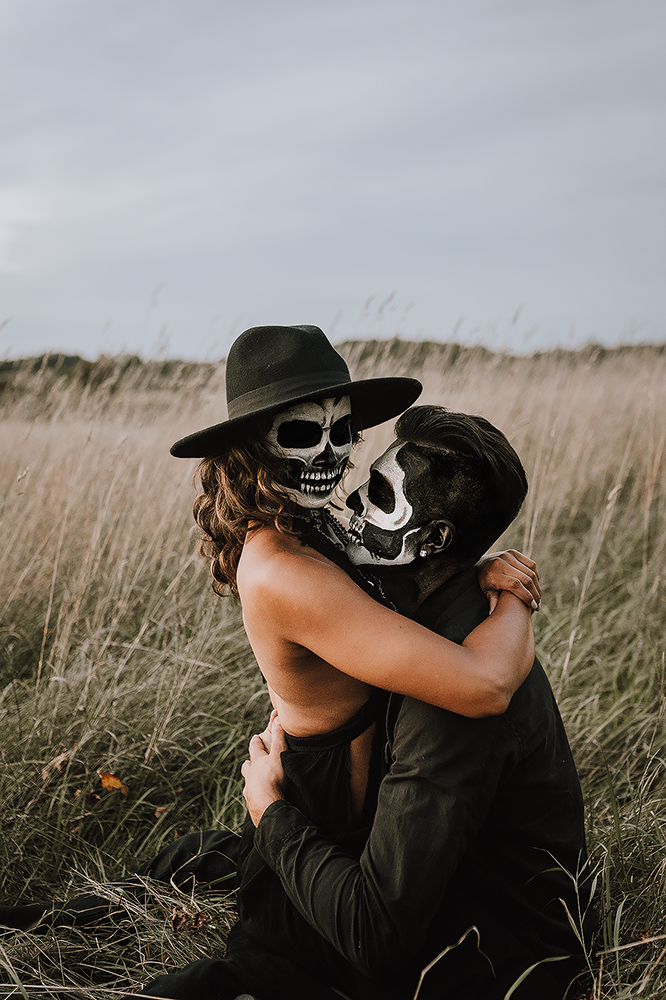 halloween couple session