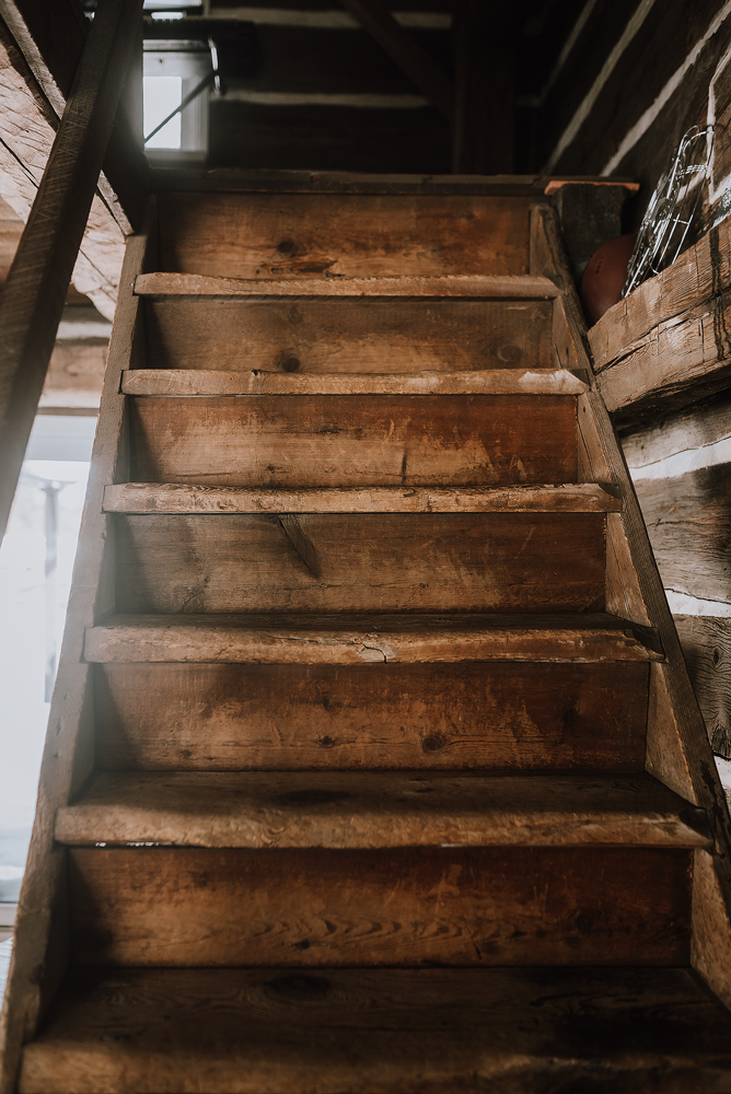 winter cabin elopement