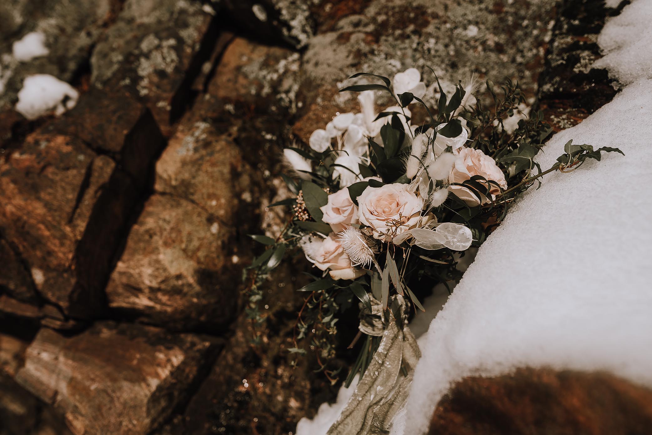 intimate winter elopement