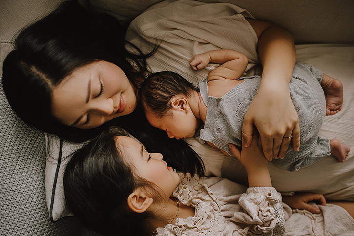In Home Newborn Lifestyle Shoot
